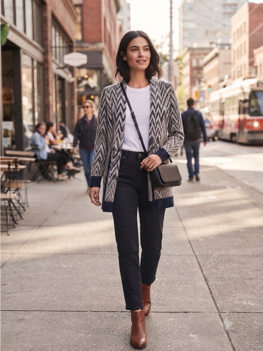 Banana Republic Navy & Cream Chevron Aztec Open-Front Cardigan